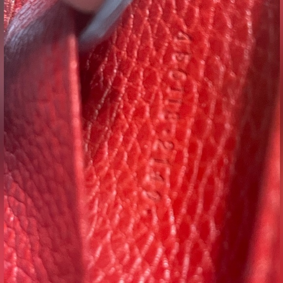 Women’s Authentic EUC Red Gucci Marmont 6 Ring Leather Key Case - Picture 8 of 9